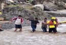 देहरादून के गुच्चू पानी में अचानक बढ़ा जलस्तर, 7 टूरिस्ट नदी में फंसे; मचा हड़कप