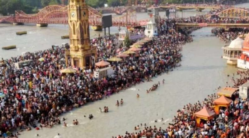 हरिद्वार हरकी पैड़ी पर उमड़ा आस्था का सैलाब, आज गंगा स्नान से मिटते हैं 10 प्रकार के पाप