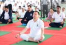 मुख्यमंत्री ने बनबसा में किया सामूहिक योगाभ्यास, योग को दैनिक जीवन का हिस्सा बनाने का किया आह्वान