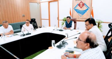मुख्य सचिव ने केदारनाथ रोपवे प्रोजेक्ट एवं हेमकुंट साहिब रोपवे प्रोजेक्ट के अंतर्गत फॉरेस्ट लैंड क्लीयरेंस पर तेजी से कार्य किए जाने की कही बात