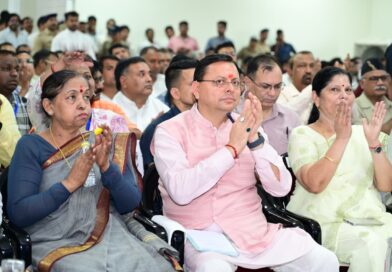 मुख्यमंत्री श्री पुष्कर सिंह धामी ने रविवार को रुड़की में प्रधानमंत्री श्री नरेंद्र मोदी के मन की बात कार्यक्रम के 135वें संस्करण को सुना