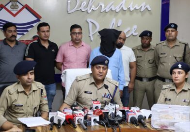 एम्स ऋषिकेश में हुयी लाखों रुपये की चोरी का दून पुलिस ने किया सफल अनावरण