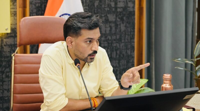 प्रारंभिक चरण में सहस्त्रधारा क्षेत्र के आपदा की दृष्टि से संवेदनशील कार्लीगाड़ में कैमरे कर दिए गए स्थापित …………..जिलाधिकारी