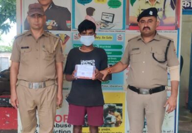चोरी की घटना को अंजाम देने वाले अभियुक्त को पुलिस ने किया गिरफ्तार
