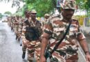 एसएसपी देहरादून के निर्देशों पर पुलिस द्वारा अर्द्ध सैनिक बलों के साथ किया गया फ्लैग मार्च