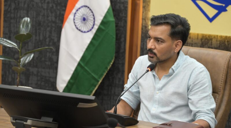 ग्रामीण क्षेत्रों में पेंशन के लिए ग्राम सभा में पारित प्रस्ताव तथा राजस्व विभाग द्वारा जारी आय प्रमाण-पत्र होगा आवश्यक