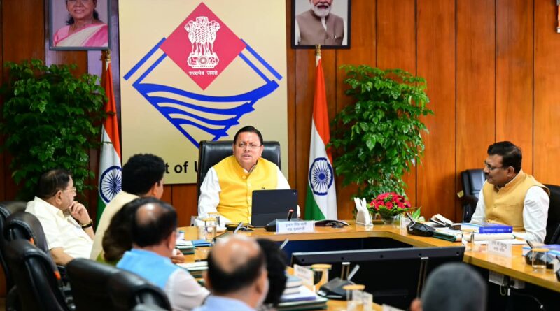 मुख्यमंत्री ने ‘Uttarakhand at 25: A Himalayan State with Infinite Possibilities’ पुस्तक का किया विमोचन