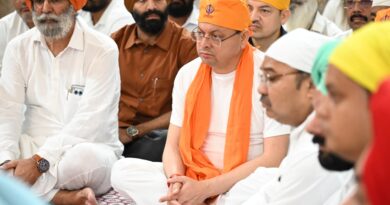 सेवा संकल्प अभियान’ के तहत नानकमत्ता पहुंचे मुख्यमंत्री धामी, स्वच्छता अभियान में किया श्रमदान