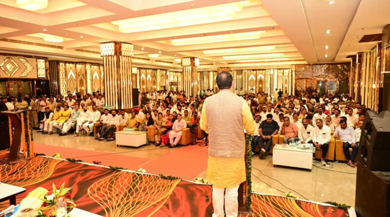 मेरा गांव-मेरी जिम्मेदारी’ की भावना से कार्य करें पंचायत प्रतिनिधि : मुख्यमंत्री